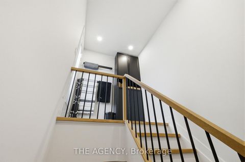 Photo 23 at 26 - 208 Niagara Street, Niagara, Toronto