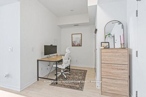 Photo 6 at 510 - 51 East Liberty Street, Niagara, Toronto