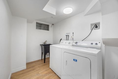 Photo 24 at 12 Wardencourt Drive, Sullivan, Toronto