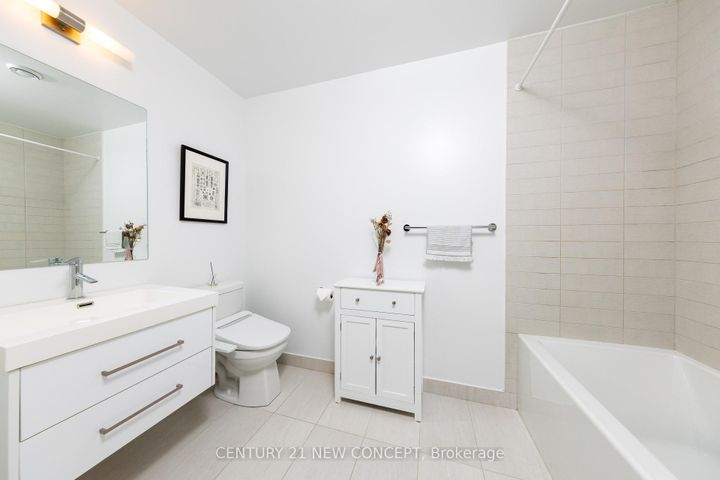 Photo 12 at 3508 - 403 Church Street, Yonge Corridor, Toronto