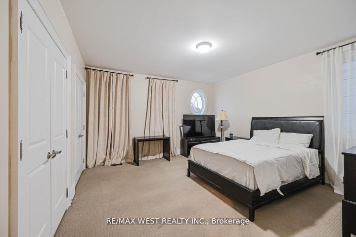 Photo 24 at 293 Torrey Pines Road, Kleinburg, Vaughan