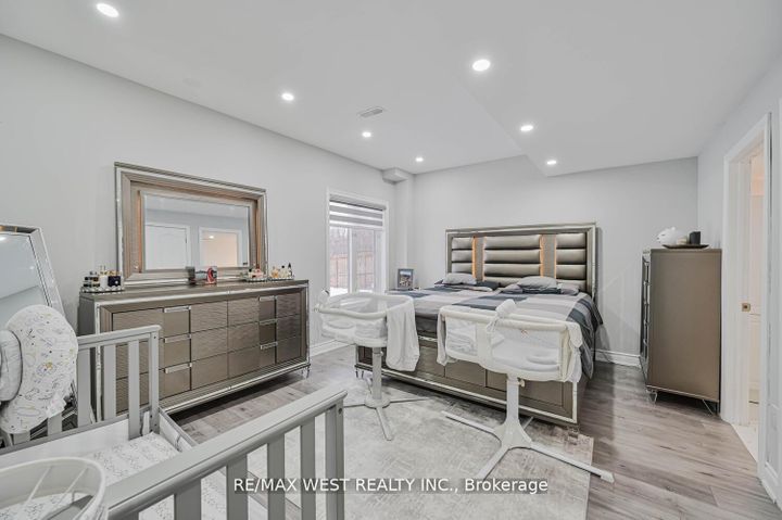 Photo 33 at 293 Torrey Pines Road, Kleinburg, Vaughan