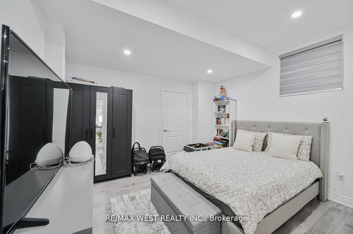 Photo 36 at 293 Torrey Pines Road, Kleinburg, Vaughan