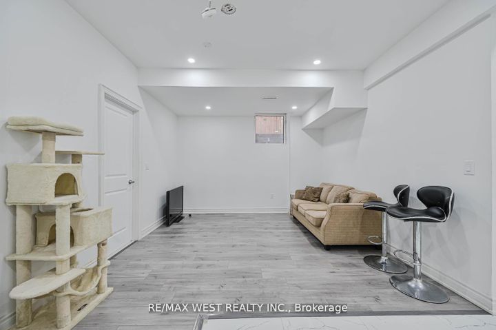 Photo 39 at 293 Torrey Pines Road, Kleinburg, Vaughan