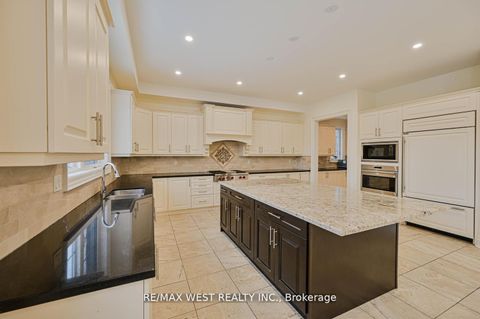 Photo 6 at 293 Torrey Pines Road, Kleinburg, Vaughan