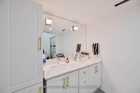 Photo 38 at 293 Torrey Pines Road, Kleinburg, Vaughan