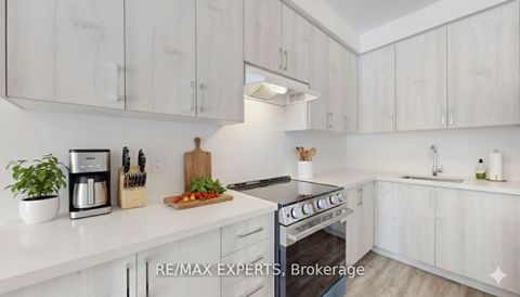 Photo 6 at 2004 Horace Duncan Crescent, Kedron, Oshawa