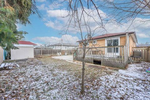 Photo 43 at 7566 Lockington Crescent, Malton, Mississauga