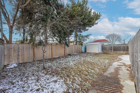 Photo 46 at 7566 Lockington Crescent, Malton, Mississauga