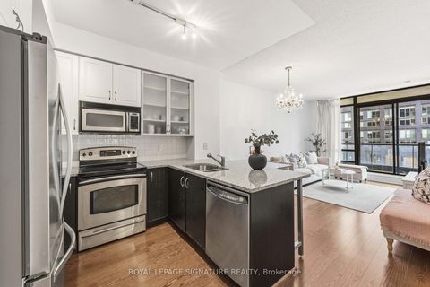Photo 0 at 712 - 438 King Street W, Waterfront Communities C1, Toronto