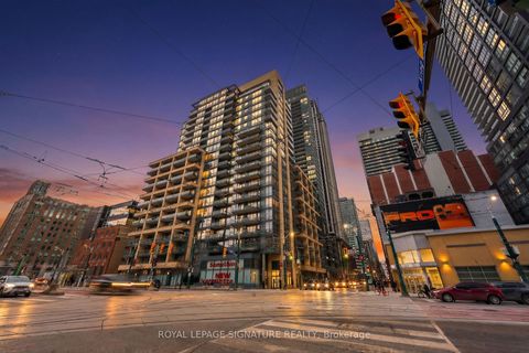 Photo 21 at 712 - 438 King Street W, Waterfront Communities C1, Toronto