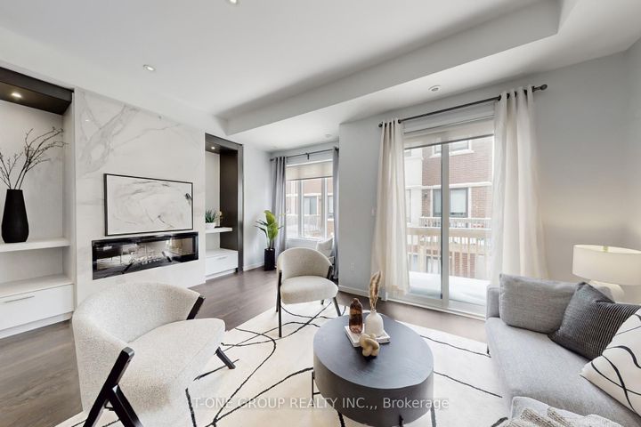 Photo 6 at 27 Genuine Lane, Doncrest, Richmond Hill