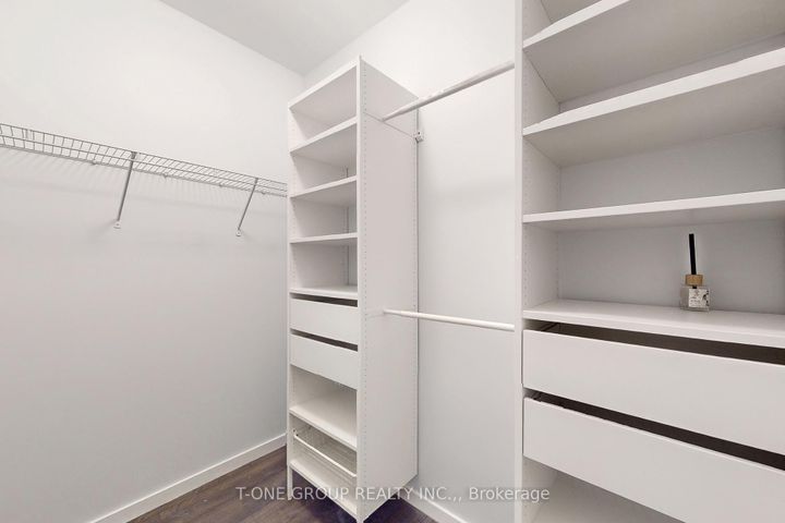 Photo 18 at 27 Genuine Lane, Doncrest, Richmond Hill