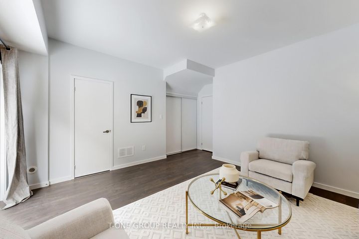 Photo 29 at 27 Genuine Lane, Doncrest, Richmond Hill