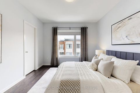 Photo 17 at 27 Genuine Lane, Doncrest, Richmond Hill