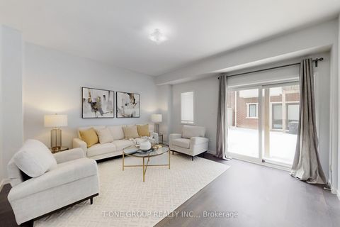 Photo 28 at 27 Genuine Lane, Doncrest, Richmond Hill