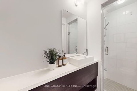 Photo 31 at 27 Genuine Lane, Doncrest, Richmond Hill