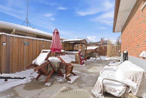 Photo 43 at 620 Dundee Avenue, McLaughlin, Oshawa