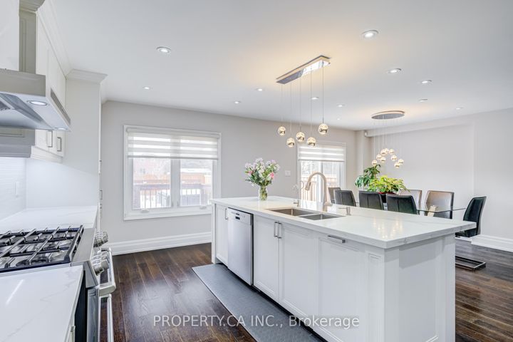 Photo 12 at 150 Brookmill Drive, Brownridge, Vaughan