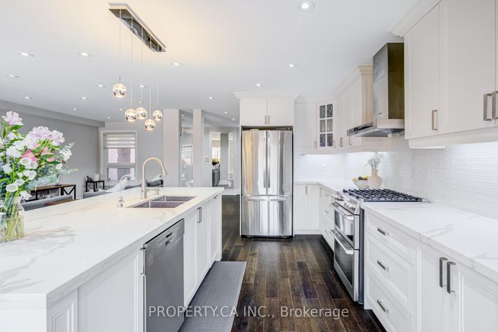 Photo 14 at 150 Brookmill Drive, Brownridge, Vaughan