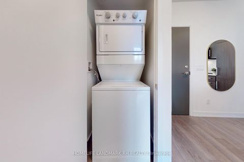 Photo 15 at 403 - 5180 Yonge Street, Willowdale West, Toronto