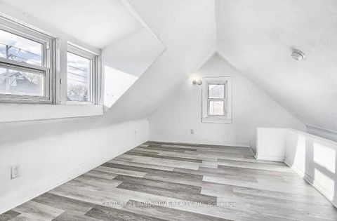 Photo 2 at 211 Albert Street, Central, Oshawa