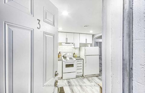 Photo 6 at 211 Albert Street, Central, Oshawa