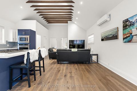 Photo 7 at 14 Bracebridge Avenue E, Lumsden, Toronto