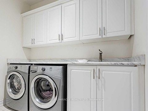 Photo 9 at 170 Maxwell Street, Bathurst Manor, Toronto