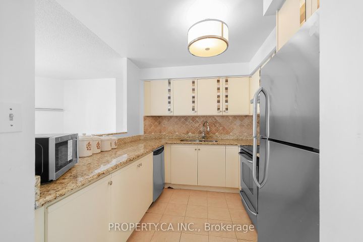 Photo 12 at 526 - 2267 Lake Shore Boulevard W, Mimico, Toronto