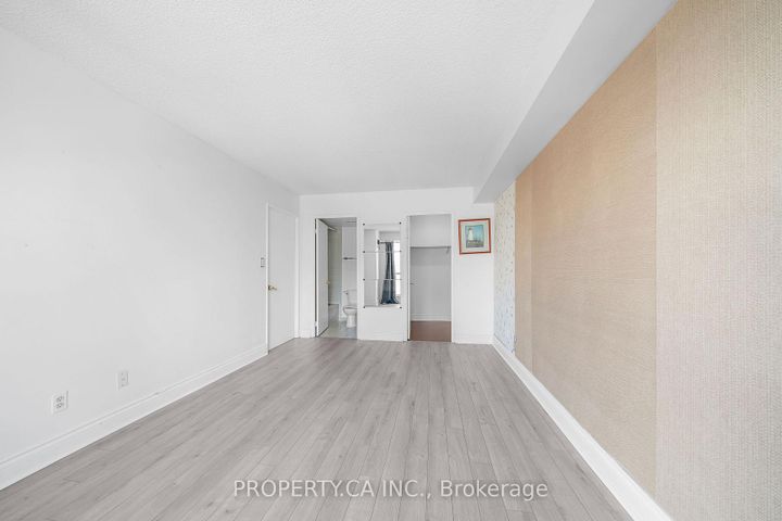 Photo 21 at 526 - 2267 Lake Shore Boulevard W, Mimico, Toronto