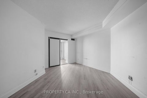 Photo 17 at 526 - 2267 Lake Shore Boulevard W, Mimico, Toronto