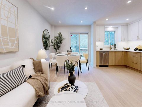 Photo 3 at 149 Kimono Crescent, Rouge Woods, Richmond Hill