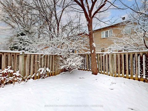 Photo 28 at 149 Kimono Crescent, Rouge Woods, Richmond Hill