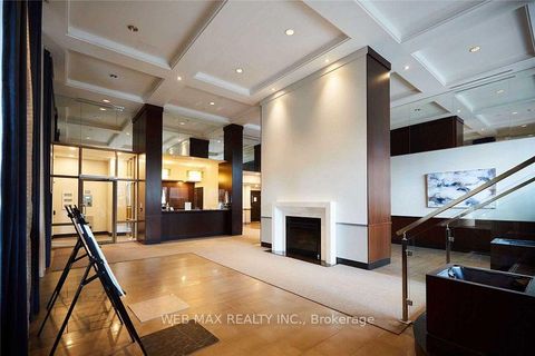 Photo 1 at 1305 - 900 Mount Pleasant Road, Mount Pleasant West, Toronto