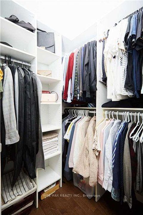 Photo 6 at 1305 - 900 Mount Pleasant Road, Mount Pleasant West, Toronto