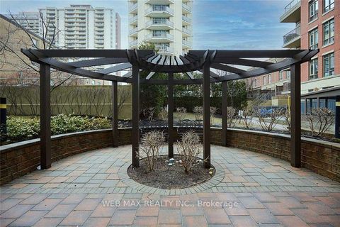 Photo 20 at 1305 - 900 Mount Pleasant Road, Mount Pleasant West, Toronto