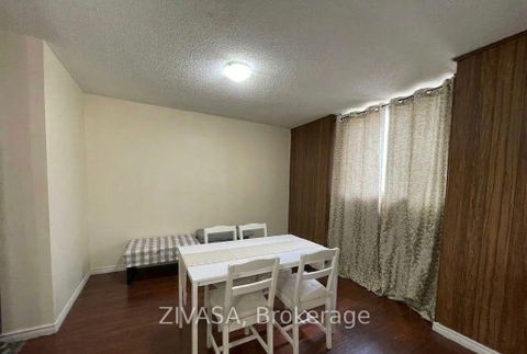 Photo 5 at 113 - 320 Dixon Road, The Westway, Toronto