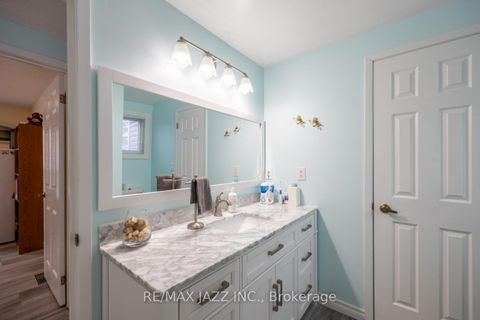 Photo 8 at 213 Wilmot Trail, Bowmanville, Clarington