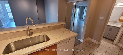 Photo 5 at 812 - 7 Lorraine Drive, Willowdale West, Toronto