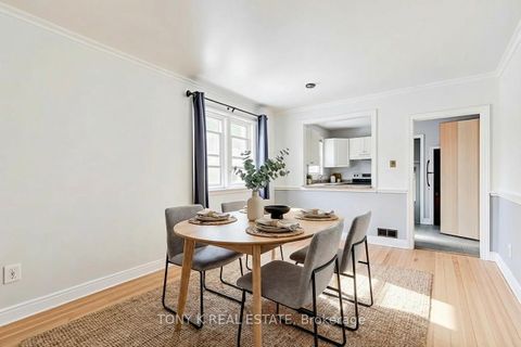 Photo 2 at 654 Grierson Street, O'Neill, Oshawa