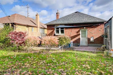 Photo 8 at 654 Grierson Street, O'Neill, Oshawa
