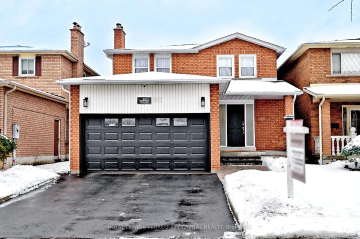 Photo 1 at 69 Wade Gate, Brownridge, Vaughan