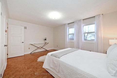 Photo 30 at 69 Wade Gate, Brownridge, Vaughan