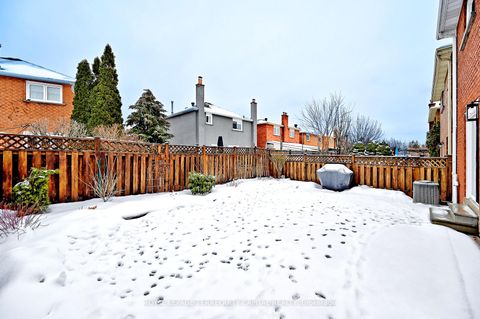 Photo 46 at 69 Wade Gate, Brownridge, Vaughan