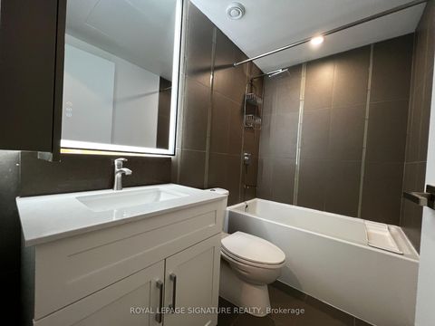 Photo 5 at 2007 - 101 Peter Street, Waterfront Communities C1, Toronto