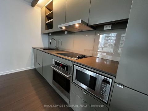 Photo 9 at 2007 - 101 Peter Street, Waterfront Communities C1, Toronto