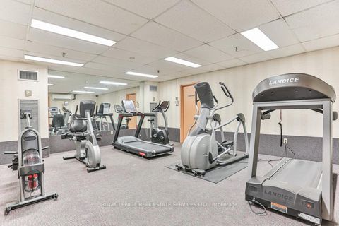 Photo 12 at 706 - 3000 Bathurst Street, Lawrence, Toronto