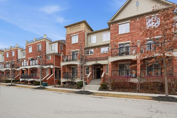 Photo 1 at 13 - 2464 Post Road, RO River Oaks, Oakville