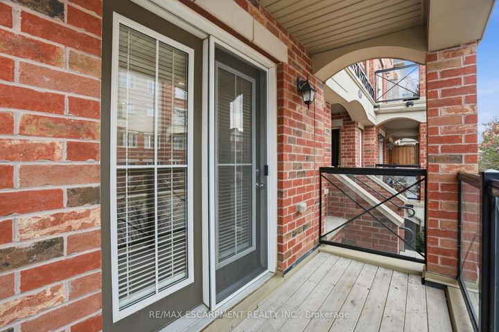 Photo 11 at 13 - 2464 Post Road, RO River Oaks, Oakville